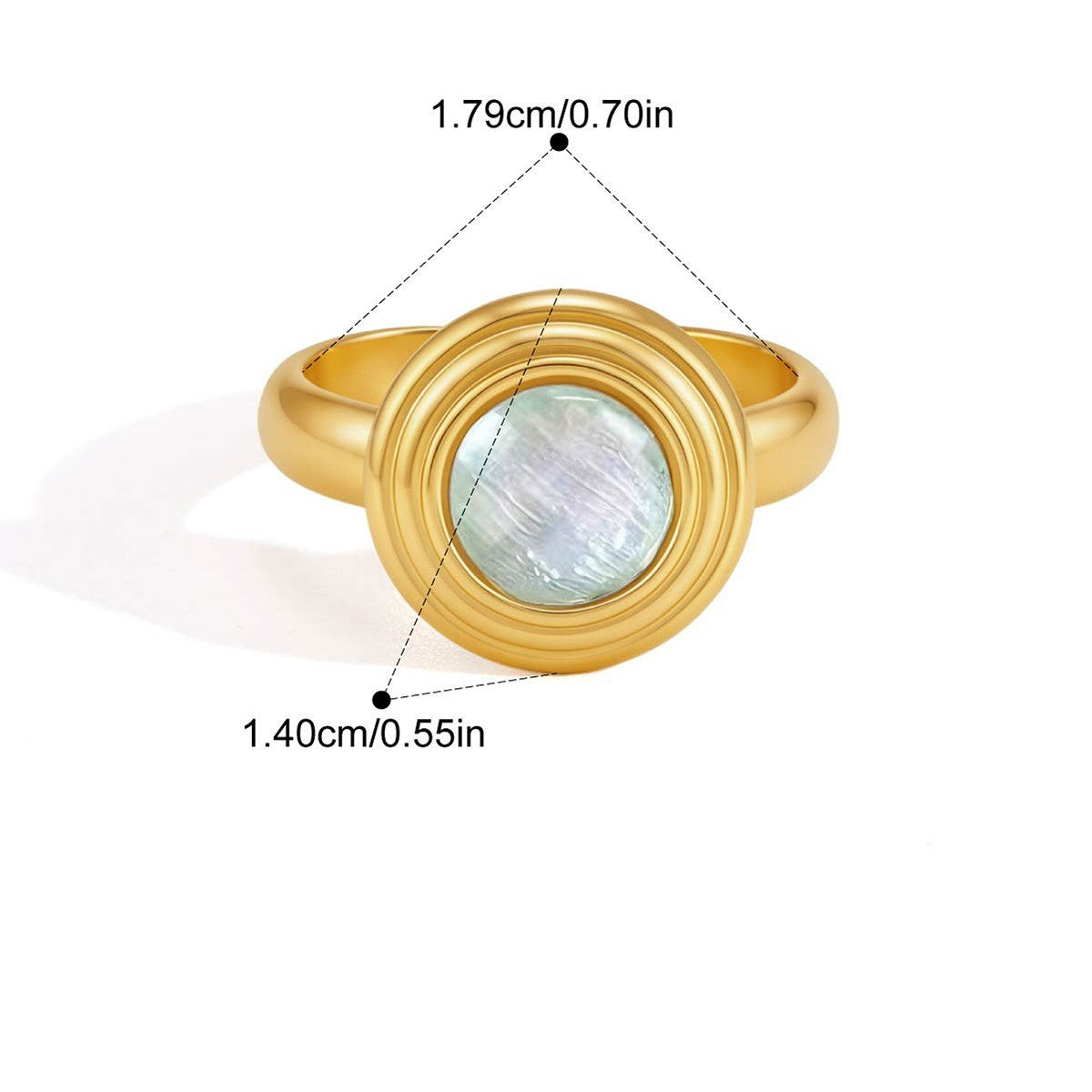 Vintage Concentric Shell Bezel Ring — Concentric Shell Bezel · Gold