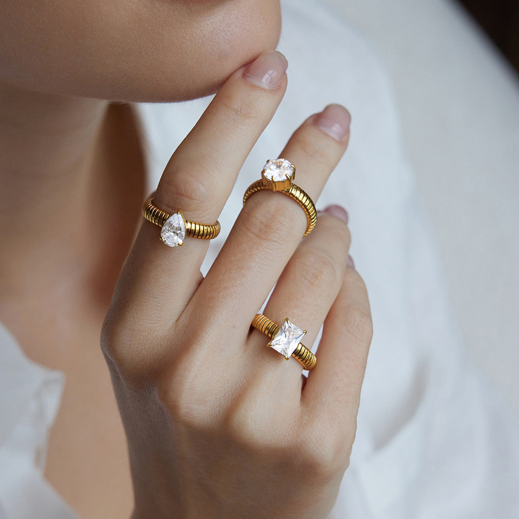 Chunky Y2K Solitaire Ring — view 3