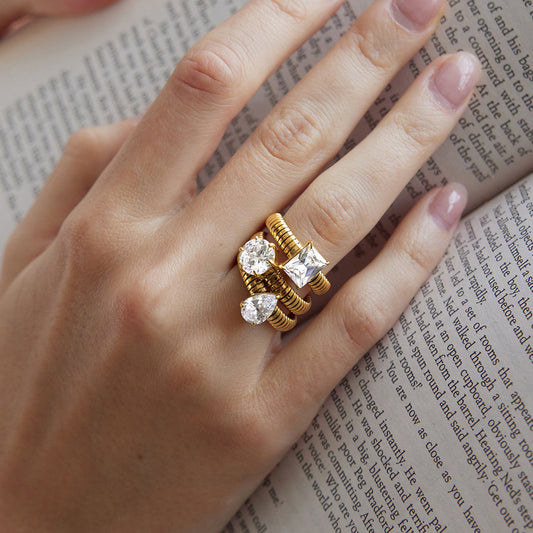 Chunky Y2K Solitaire Ring — view 2