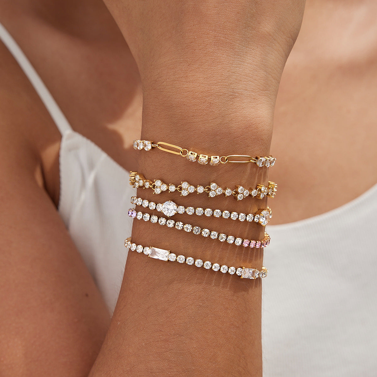 Minimal Link Bracelet