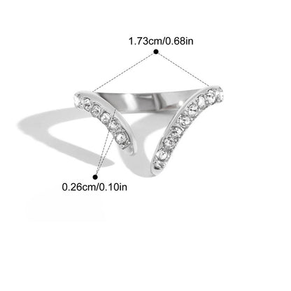 Chunky Rings — V-Shaped Crystal Bypass · Silver