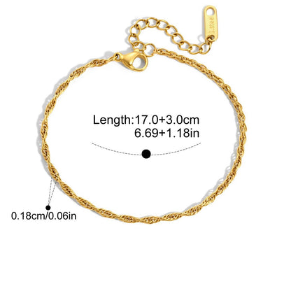 Classic Minimal Bracelet — Twist · Gold