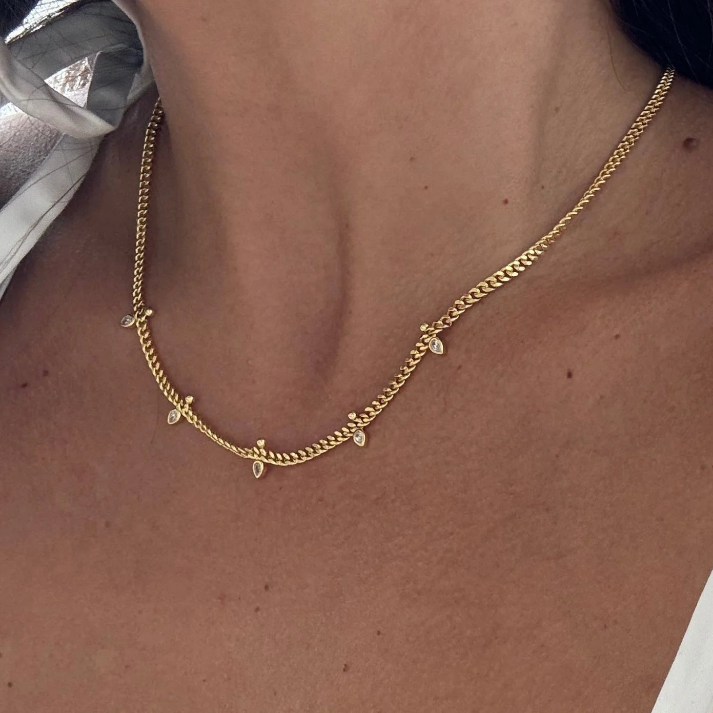Teardrop Curb Chain Necklace — view 2