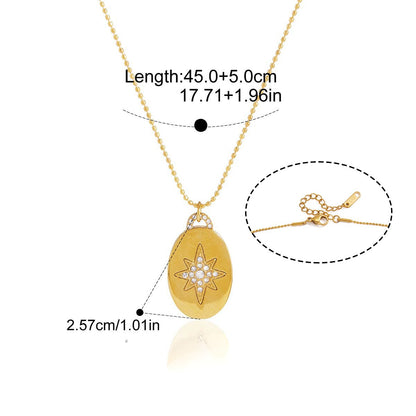 Celestial Star Pendant Necklace — Oval Star Pendant · Gold