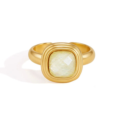 Vintage Concentric Shell Bezel Ring — view 5