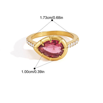 Vintage Geometric Prong Ring — Pear Prong Setting · Gold