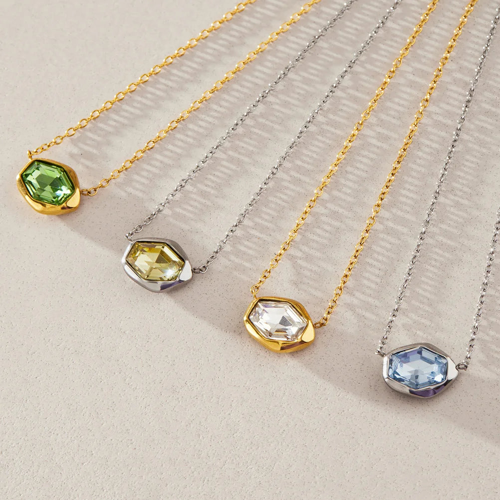 Geometric Faceted Pendant Necklace