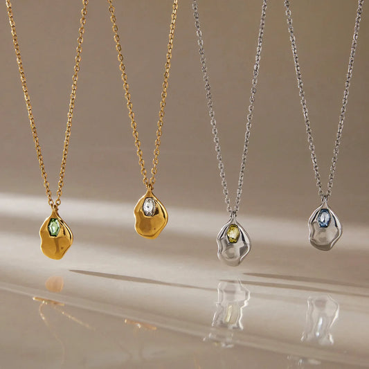 Teardrop Pendant Necklace