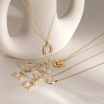 Horseshoe Jewelry Set