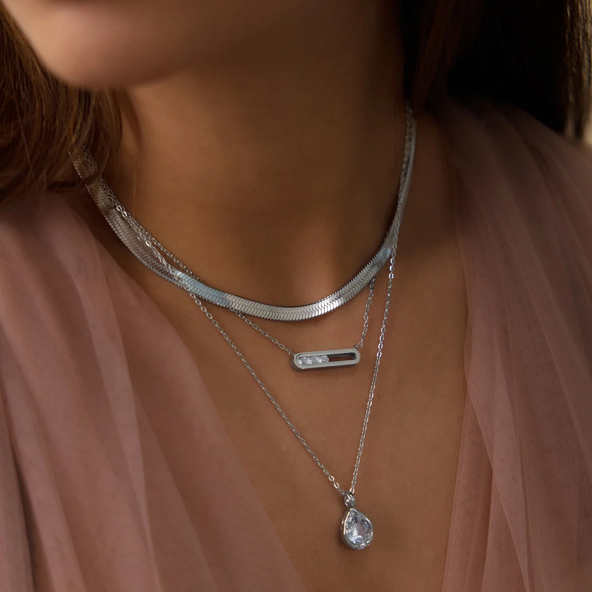 Minimalist Pendant Necklace — view 4