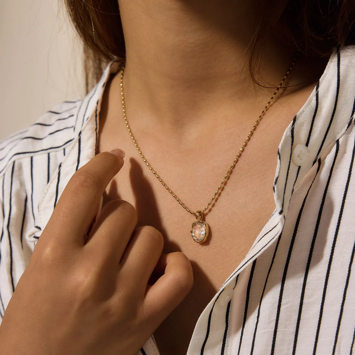 Minimalist Pendant Necklace — view 2