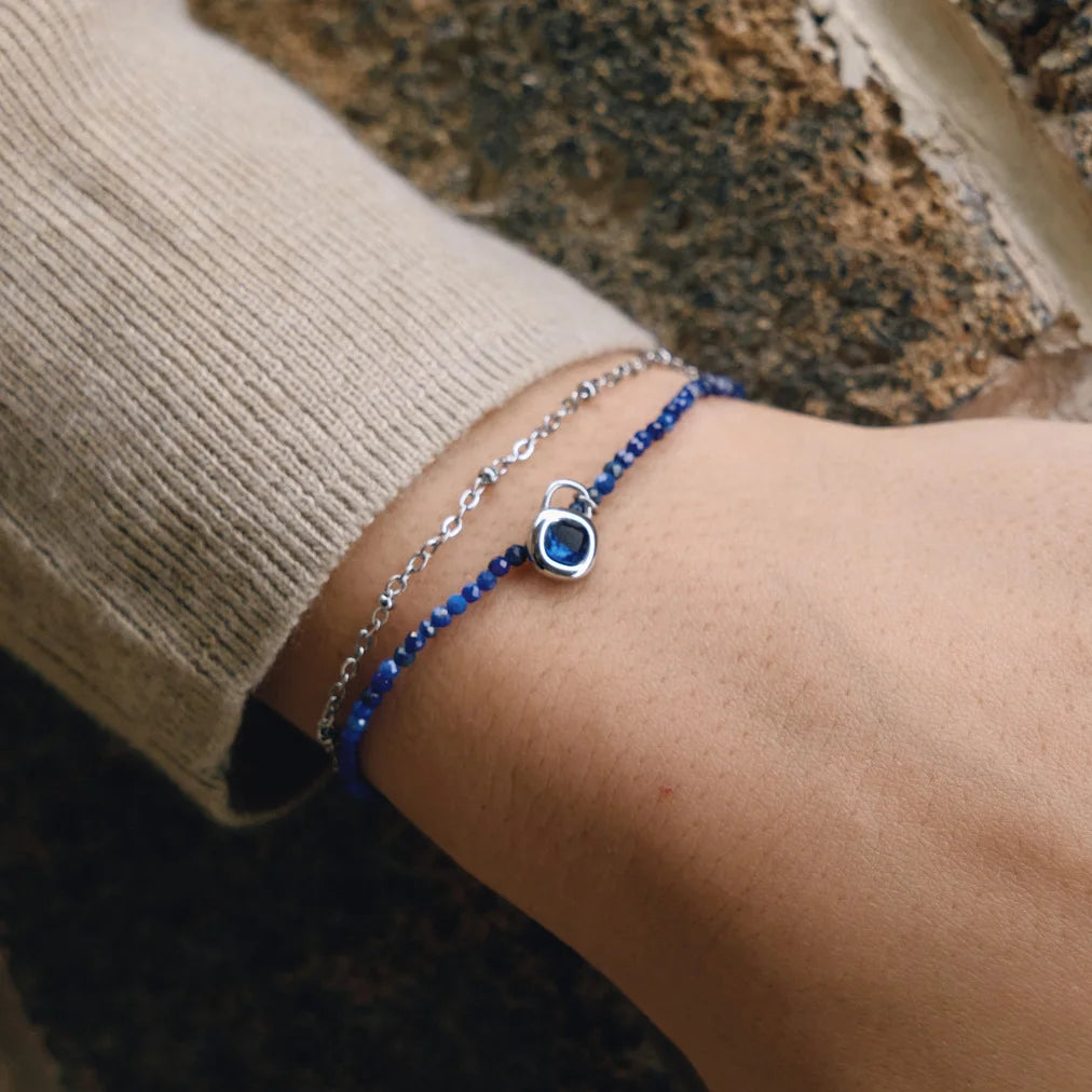 Teardrop Charm Natural Stone Beaded Bracelet — view 2
