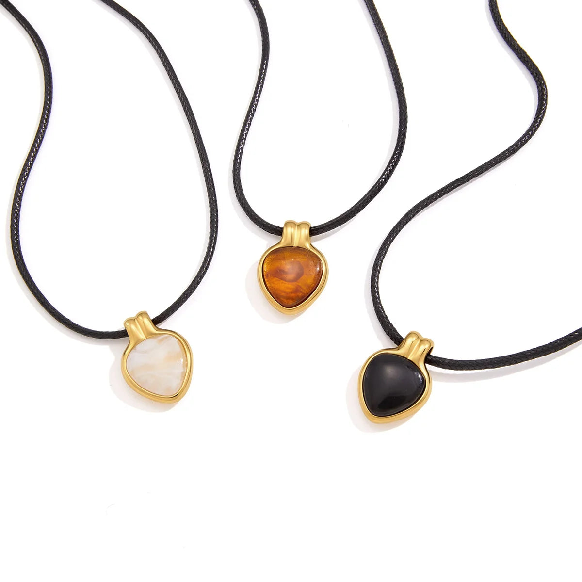 Minimal Heart Pendant Necklace — view 5