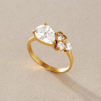 Pear Teardrop Cluster Ring