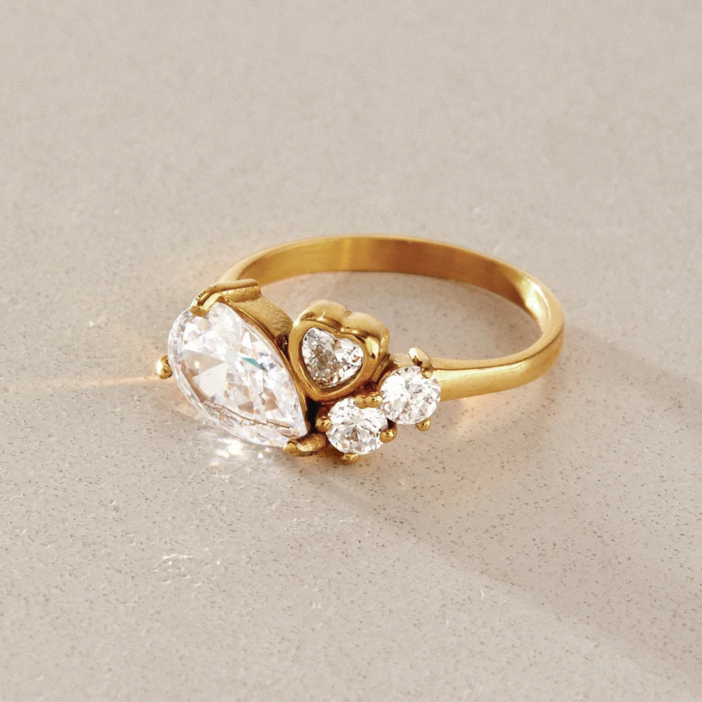 Pear Teardrop Cluster Ring — view 4